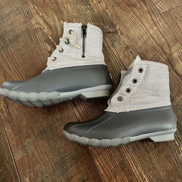 Sperry Shoes - Sperry Gray and Black Winter & Rain Boots